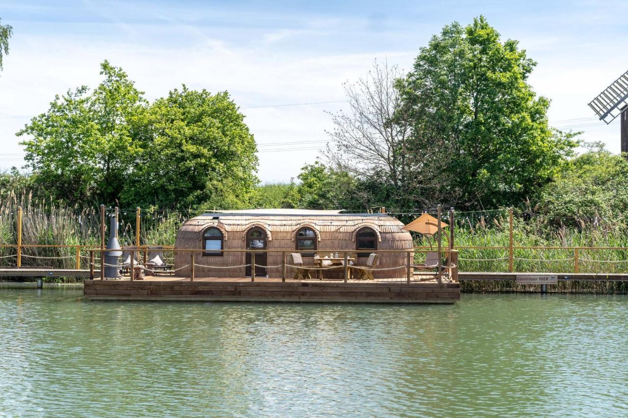 Lieblingsplatz Parey - Schwimmendes Iglu Exterior foto